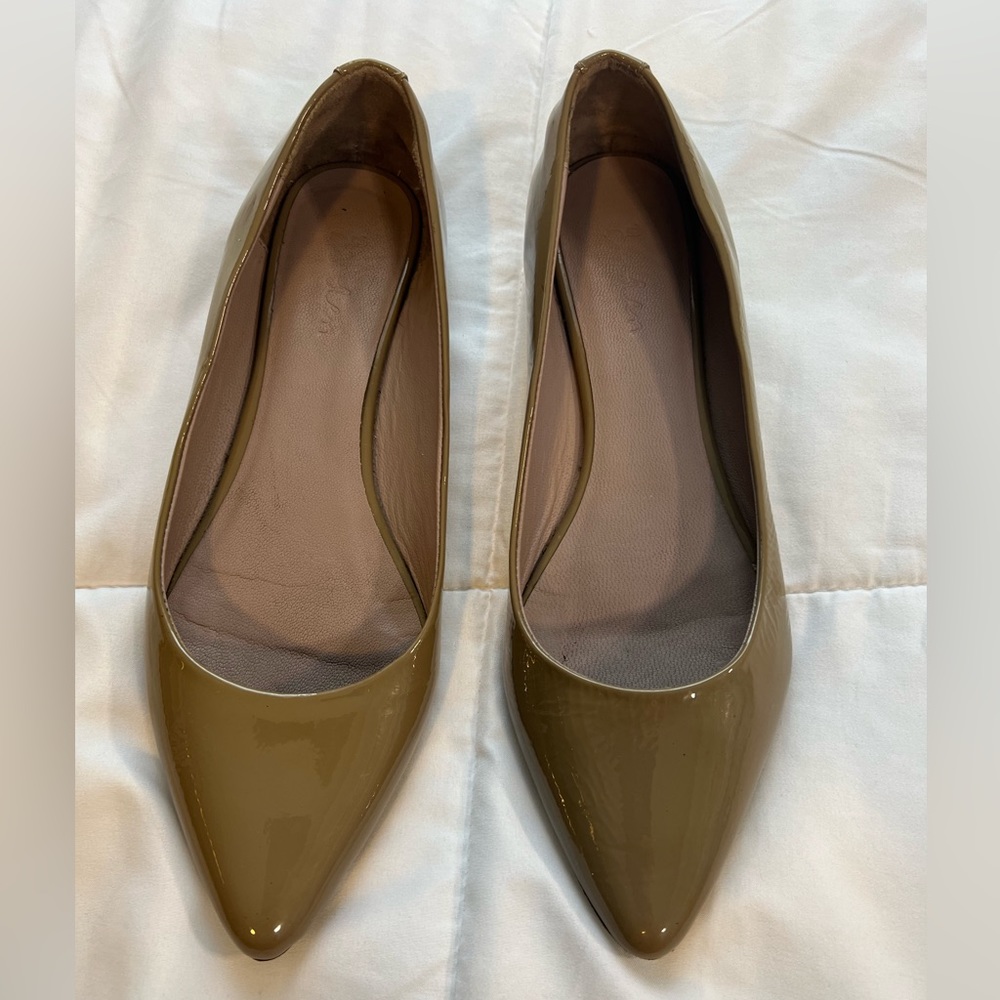 Boden Camel Nude Beige Patent Leather Flat Pointed toe  Shoes